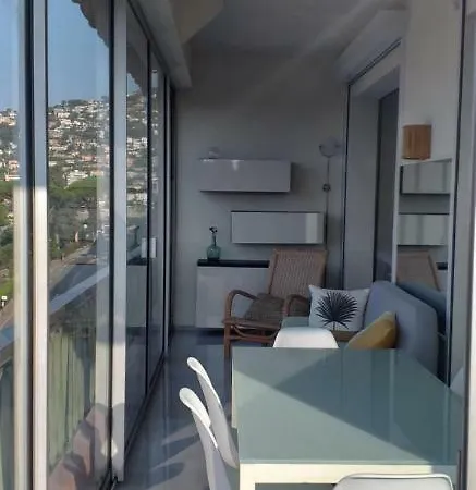 Vue Exceptionnelle Entre Et Monaco Apartment *